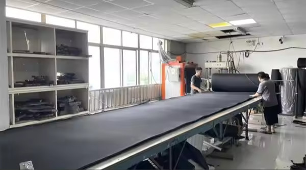 Deqing Fox Armour Co., Ltd. linha de produção da fábrica
