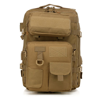 Mochila de montanhismo e acampamento com Molle