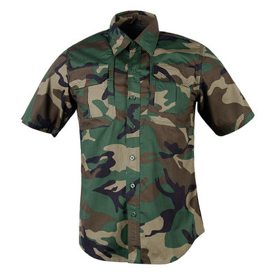 T-shirt masculino com função e material de proteção