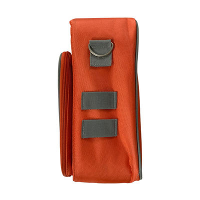 Mochila de emergência verde para caminhadas ao ar livre