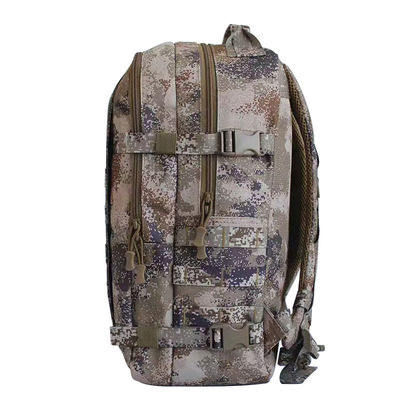 Mochila à prova d'água de 24L com correias com sistema Molle e tecido Oxford 600D